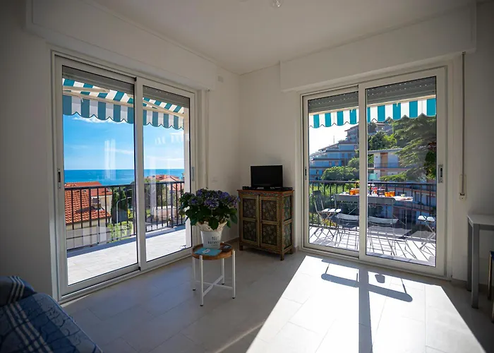 Casa Isotta Riva Ligure